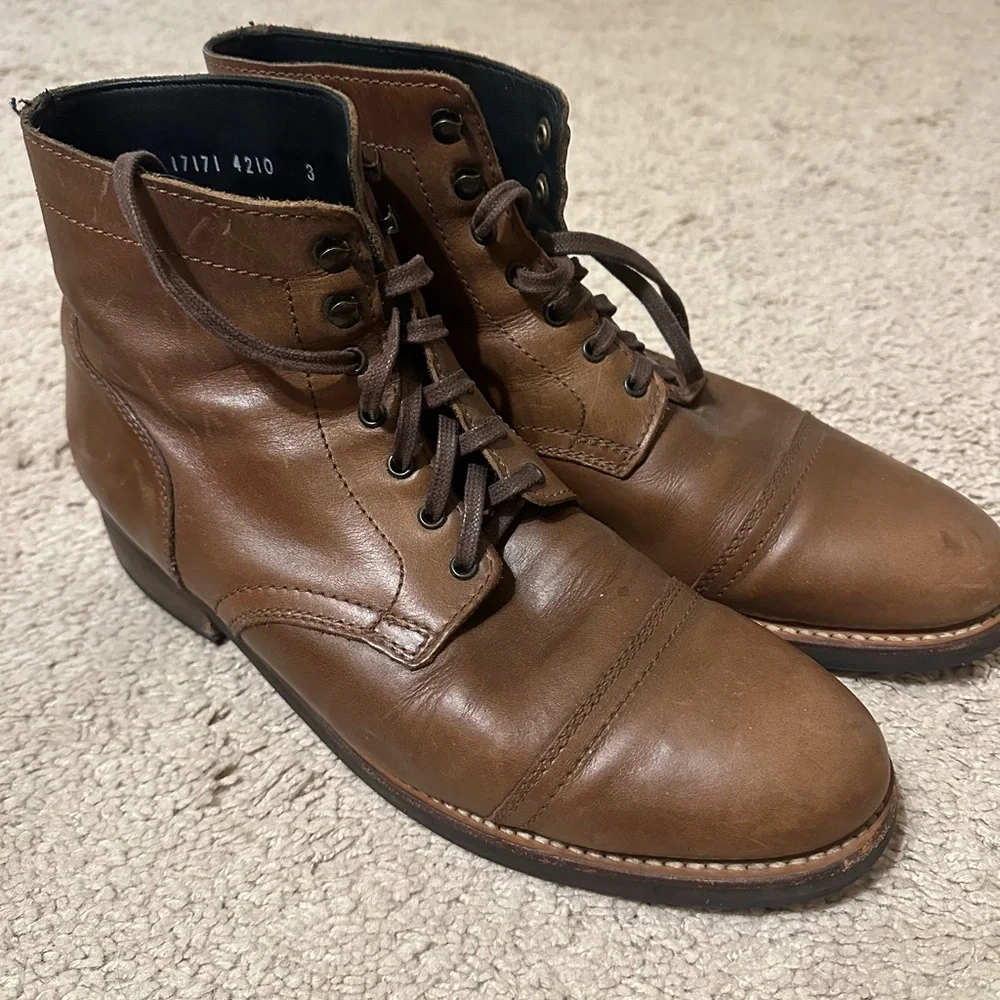 Thursday Captain Boots in Natural CXL - Picture 2 of 12